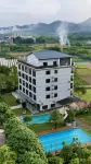 Longmen Nankunshan Nature Valley Hot Spring Hotel Các khách sạn gần Huizhou Kun Shan Xia Senlin Hai Drifting