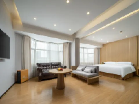 瀚林酒店（寶安海雅繽紛城店） 鄰近譚木匠(海雅繽紛城購物中心店)的酒店