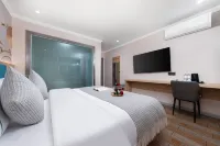 Huishui Hongxin Hotel (Huishui County Snack City) - 2-Star