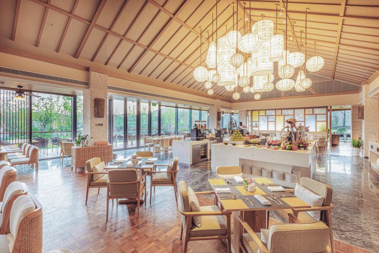 Dusit Thani Suzhou Hotel Overview