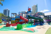 Paradise Resort Gold Coast - Airport Shuttle