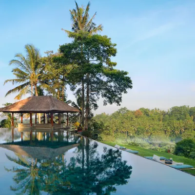 Amandari โรงแรมใกล้วัดตามันอายุน