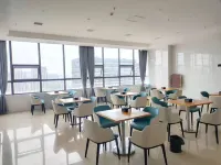 City Comfort Inn Hotel (Zhangshu Shidaiguangchang)