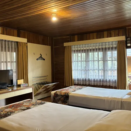 Hotel Pesona Bamboe