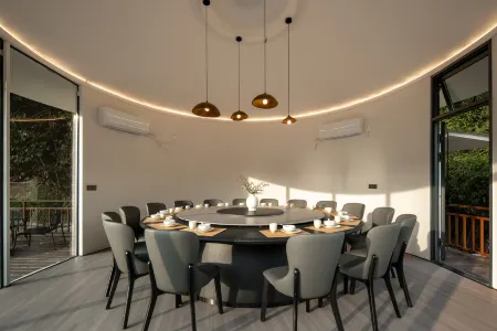 FINDME Homestay Отели рядом с достопримечательностью «Shangougou Scenic Resort»