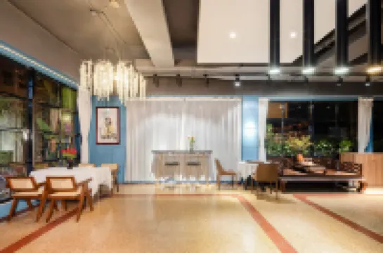 Mingsu Hotel (Nanning Baisha Avenue Tingzi Pier)