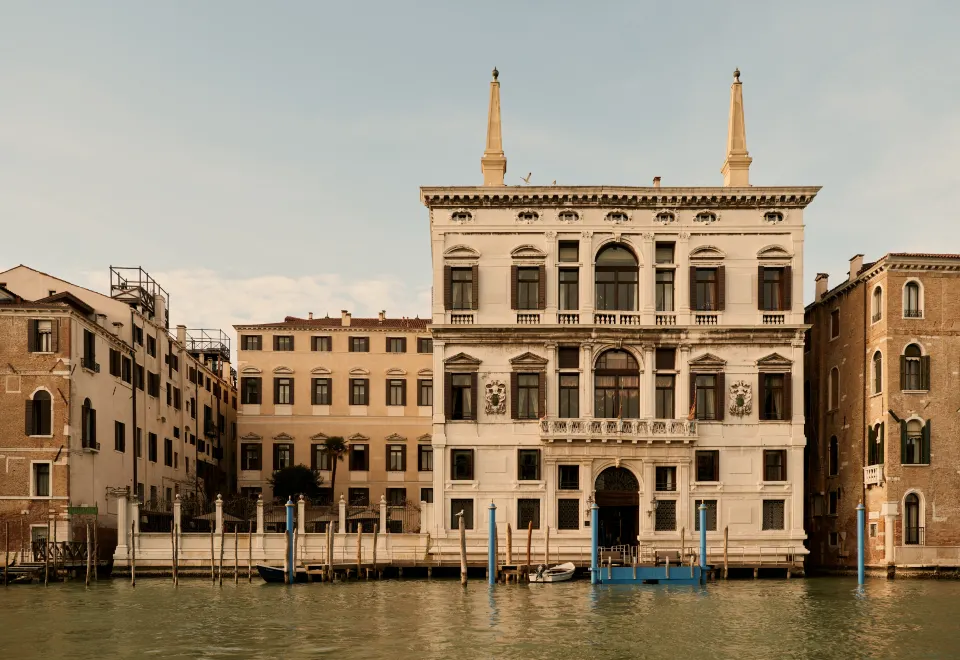 Venetian Dreams: A Guide to the Most Enchanting Luxury Hotels in Venice