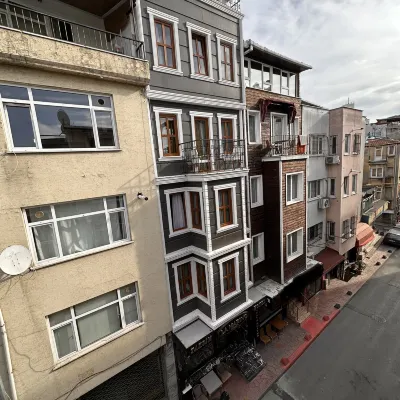 Taksim la Marino Hotel Hotels in der Nähe von Straßenbahnhaltestelle Taksim