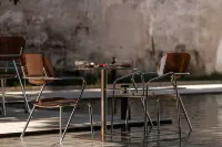 Linhai is not as good as Fang Holiday B&B (Ziyang Street Branch)