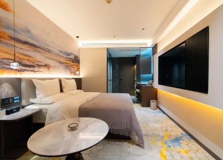 Fuyijia E-sports Hotel (Gongyi Huochang Road Tongben Road Store) Отели рядом с достопримечательностью «Kang Bai Wan Zhuang Yuan»