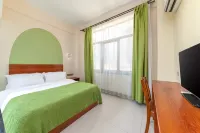 Qingcheng Xiaozhu Design Hotel (Haikou Meilan Airport)