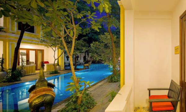 La Residence WatBo Hotel
