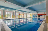 Wuhu Country Garden Phoenix Hotel - Pools