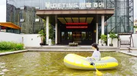 Deting Garden Hotel (Kunming hi tech West City Times store)