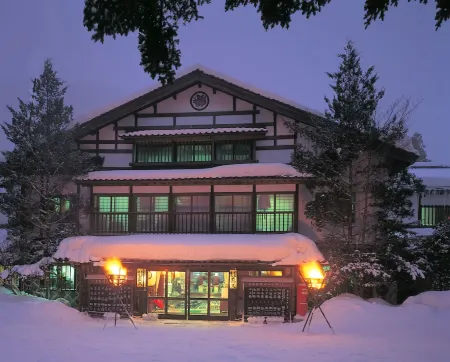 Yunishigawa Onsen Honke Bankyu
