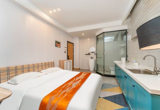 3. 윤시 호텔 칭다..