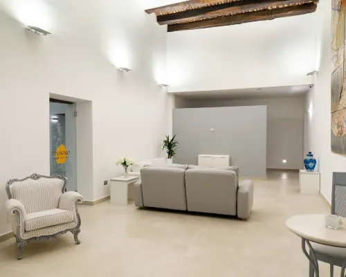 Hotel Il Tesoro Smart Suite & Spa Hotels near San Gregorio Armeno