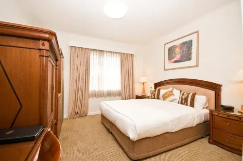 Country Plaza Queanbeyan Hotels in Queanbeyan West