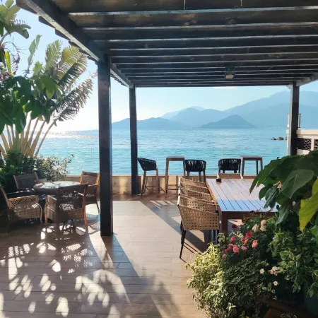 Shenzhen Jiaochangwei Yishe Boutique Homestay Отели рядом с достопримечательностью «Пляж Jiaochangwei»