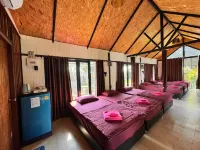 khao Thung Benja HomeStay Hotel di Uthai Thani