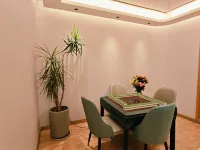 Yibin Grand Hotel Hotels in Yibin