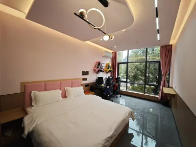 Wan Zhao Esports Hotel Hotels in 