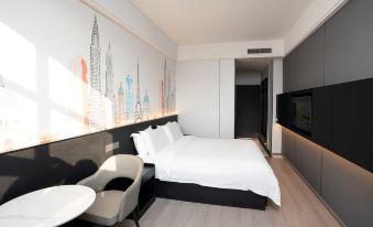 Ouhua Hotel