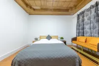 guanshanzhishui Chinese Inn (Zhenyuan Ancient City) - 2-Star