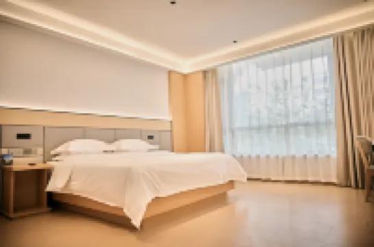 LongYunSiXi Hotel (Qiqihar railway station) Hotels in Jianhua Business Area