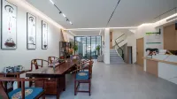 Jiuhuashan Huayuan Hotel (Jiuhuashan Tourist Service Center Dayuan Cultural Park Branch)