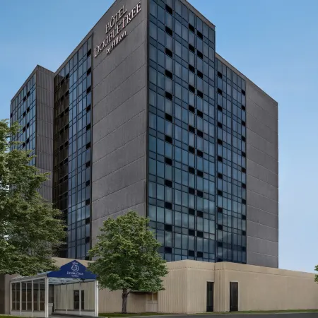 DoubleTree by Hilton Pointe Claire Montreal Airport West Отели в г. Монреаль