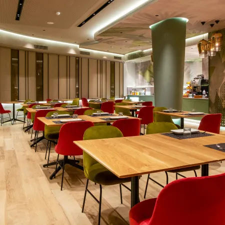Melia Plaza