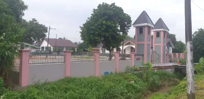 Mri Residence - Homestay in Sg Buloh with Swimming Pool - No Pork&Alcohol Allowed Hotels in Petaling