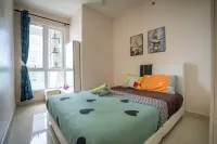 2-bedroom condo with free parking on premises.