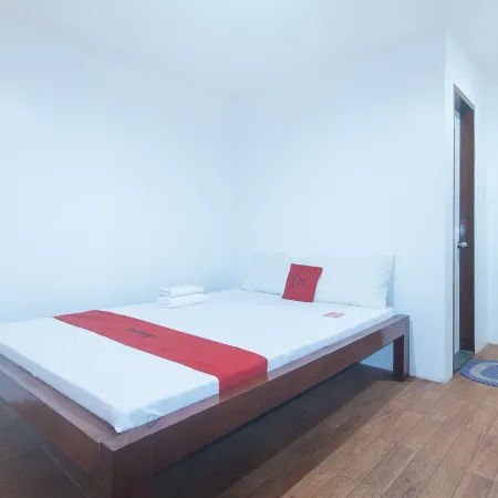 RedDoorz @ Minas Place 2 Banez Ville Tacloban Отели рядом с достопримечательностью «Робинсонс Таклобан»