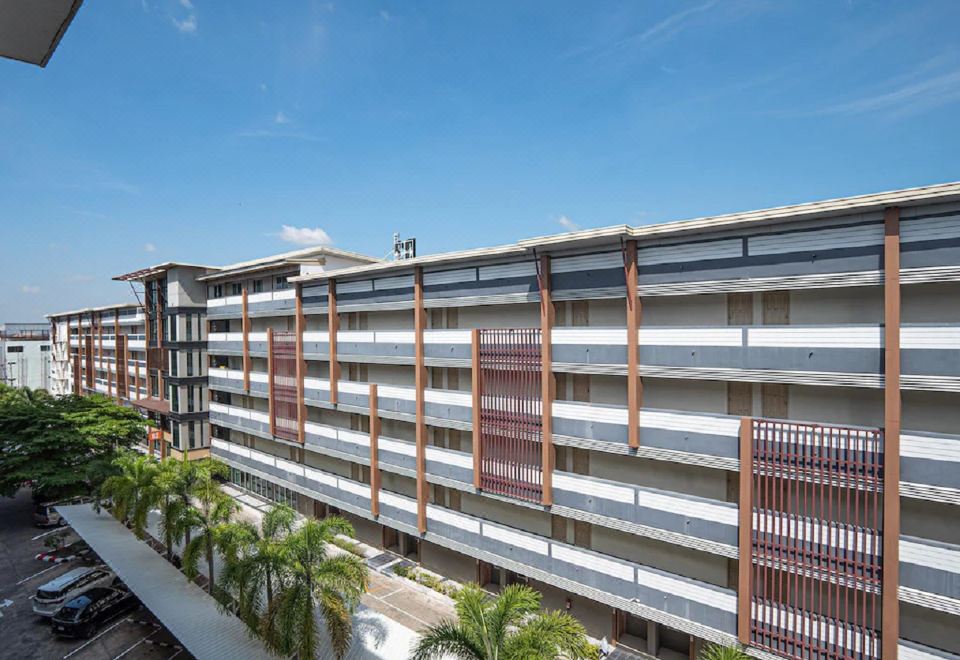 B2 코랏 나이트 마켓 부티크 앤 버짓 호텔