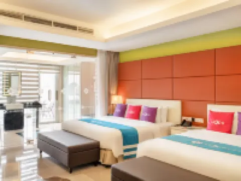 Lexis Hibiscus Port Dickson Hotels in Si Rusa