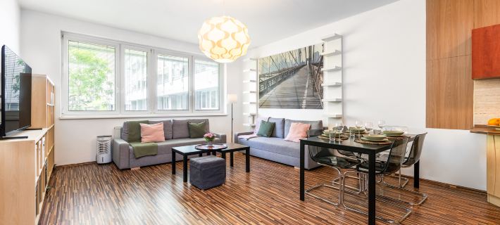 Urban Escape, Top Location & Private Parking Hotels in Bratislava