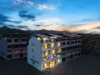 Lingxi Chinese Inn Hotels near Xiatang Relic Site
