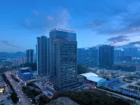 Huacheng·Guanshan Hotel (Guiyang Municipal Government Guanshanhu Park Branch) Hotels in Vicinity of Baiyun Changshan Pedestrian Street/Baiyun Park