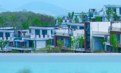 Yixing InLong  Lingshang Holiday House