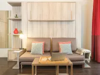 أبارتهوتل أداجيو بروكسل جراند بلايس Hotels near شارع نوف