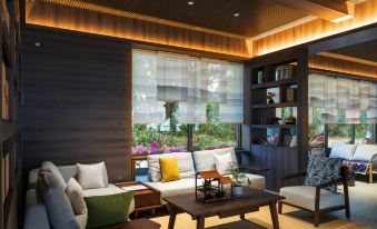 Dayu Cang 24 Tea Sea Cloud Retreat (Lancang Jingmai Mountain Ancient Tree Tea Forest Branch)