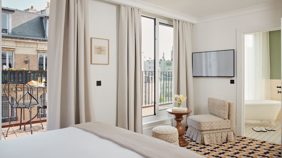 Noucha Hotel