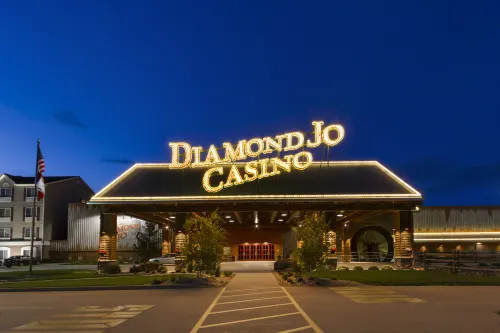 Diamond Jo Worth Casino & Hotel - bar