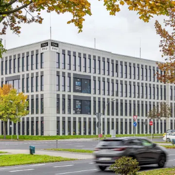 Holiday Inn - the Niu, Pax Berlin Airport by IHG