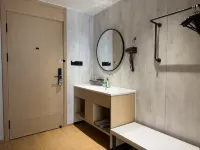 Home Inn UP Huayi Select Hotel (Lijing Square Store, Yijin Horoluo Banner, Ordos)