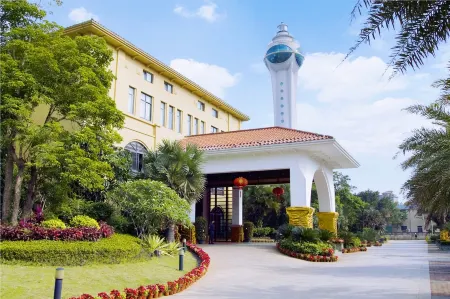 Milong Estate Iconic Hotel & Resort Отели рядом с достопримечательностью «BFA International Convention Centre»