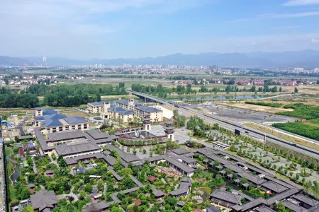 Jiuyu Hanshui Hot Spring Resort Hotel