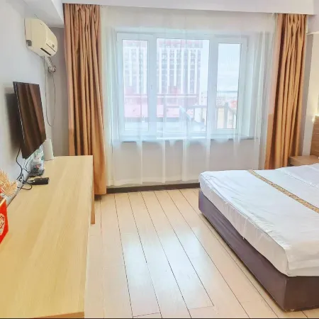Mingzhu Hotel (Fuyuan International Passenger Station)